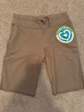 Save the Planet capri shorts